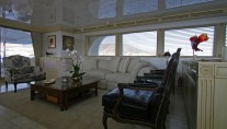 M&M - Main Salon 2